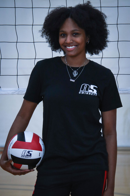 Head coach Isis Bell